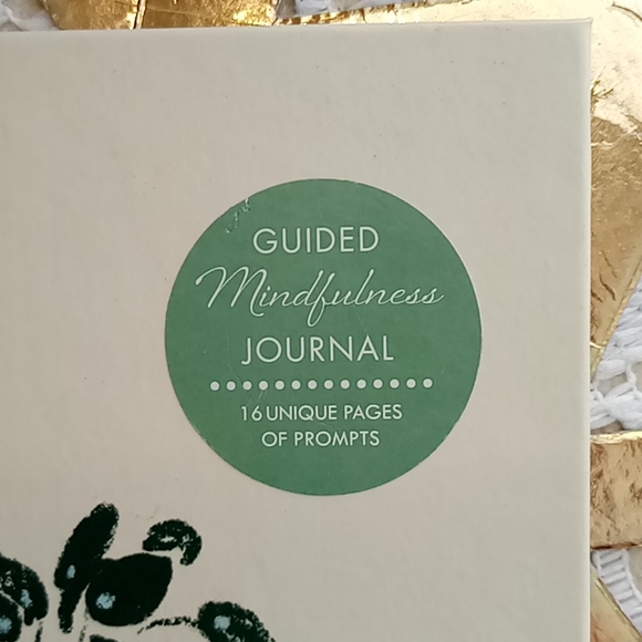 Gratitude Journal with Helen Steiner Poem Book - Picture 6 of 8